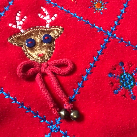 Marisa Christina 🌷3x$25 | Christmas Vest | M - Picture 4 of 6